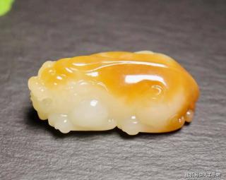 且末糖,俄糖,糖沁籽料!各有千秋的和田玉糖色料!
